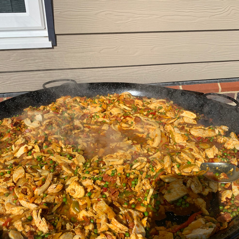 Big Pans People – Paella Catering for Private Events