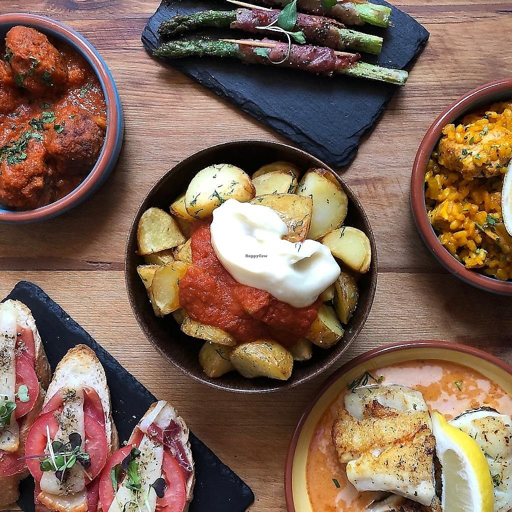 Sol y Sombra Tapas Bar